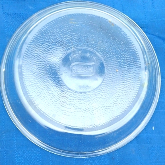 Clear GlassBake Plate 9"OD - Picture 1 of 2